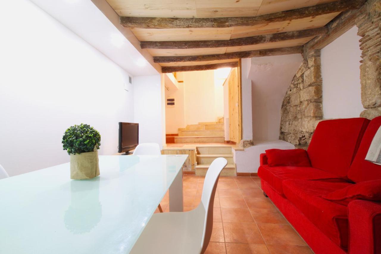 Duplex En Planta Baja Junto A La Catedral Leilighet Tarragona Eksteriør bilde