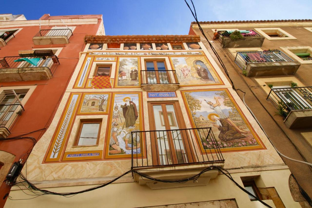 Duplex En Planta Baja Junto A La Catedral Leilighet Tarragona Eksteriør bilde